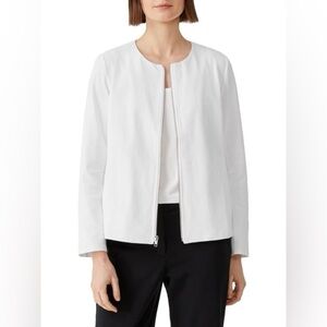 EILEEN FISHER - ROUND NECK ZIP UP JACKET - WHITE. Size: XS